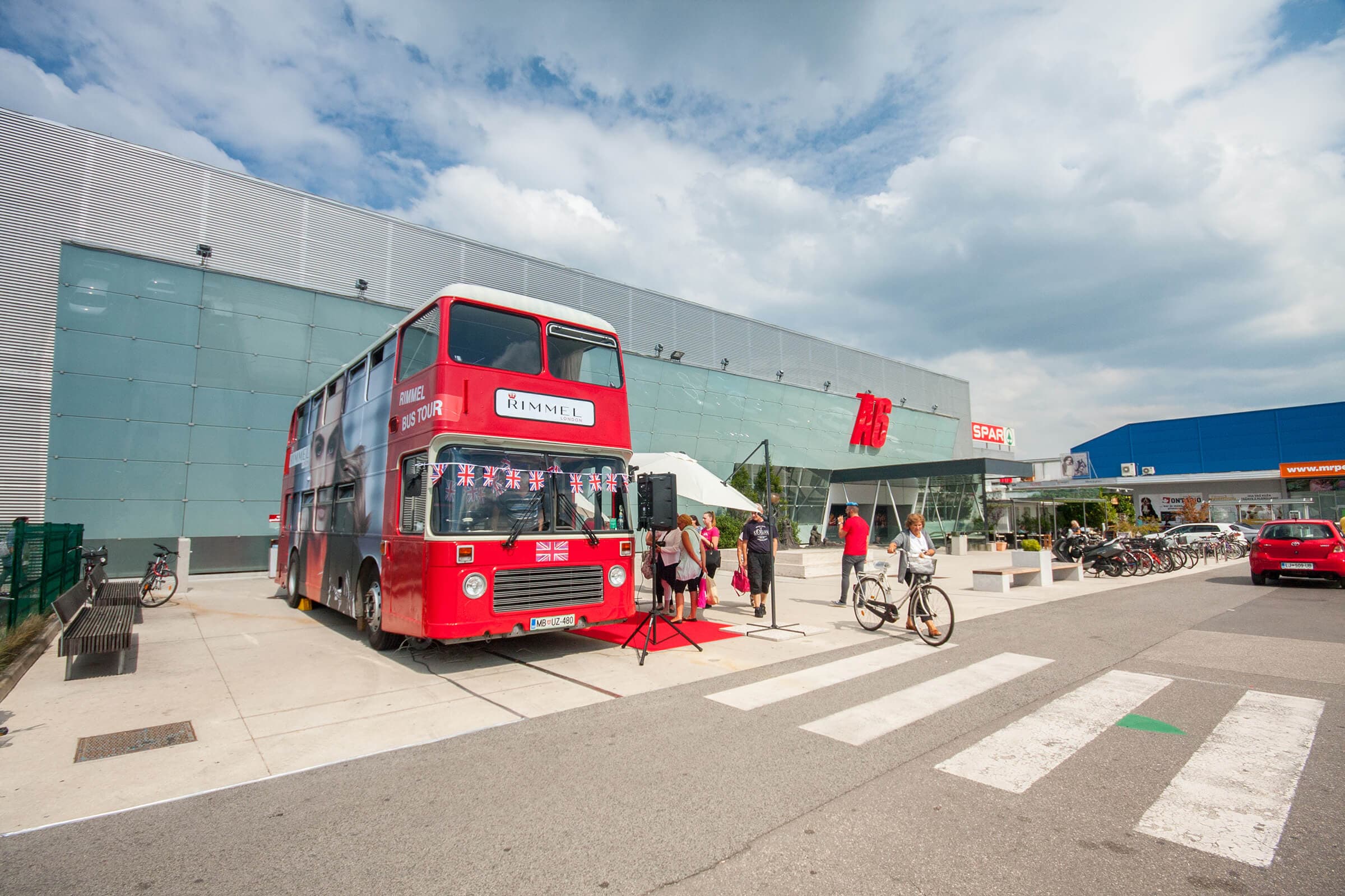 Rimmel Bus Tour – Votan komunikacije